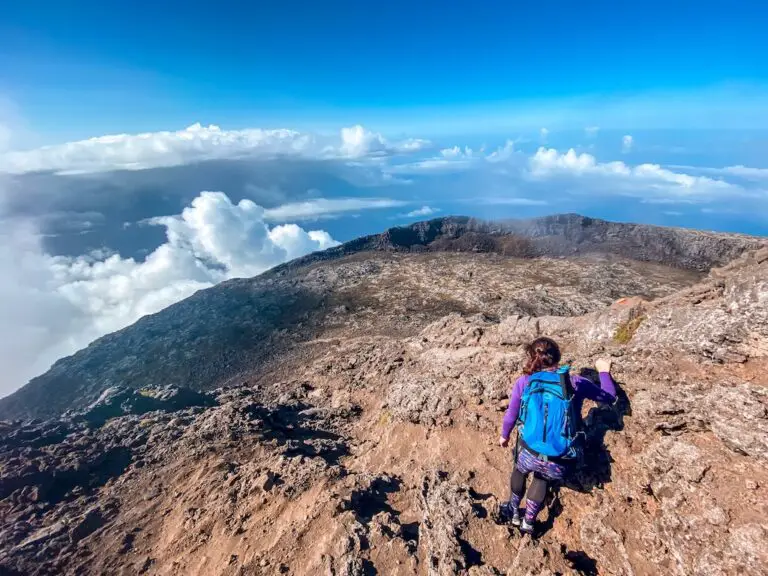 hiking pico mountain